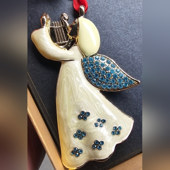 Monet Angel Harp Pendant Christmas Ornament White Enamel Blue Rhinestone New IOB - Picture 4 of 8
